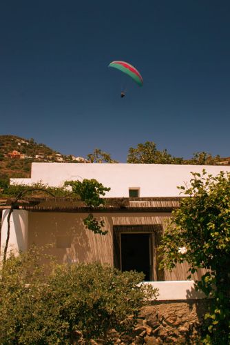 Un giretto col parapendio sopra Filicudi Pecorini nel 2011